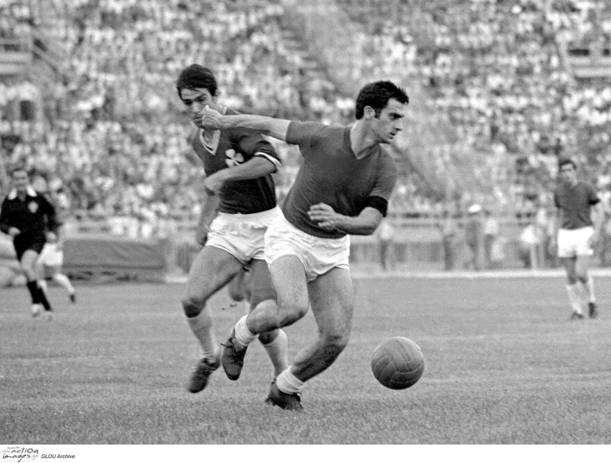 Βασίλης Μποτίνος: Μια ενδεκάδα ιστορίες για τον θρύλο του Ολυμπιακού