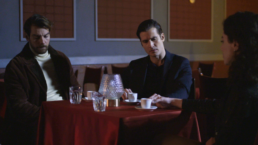 Άγριες Μέλισσες: O Δούκας αρχίζει έναν υπόγειο πόλεμο εναντίον του Ακύλα