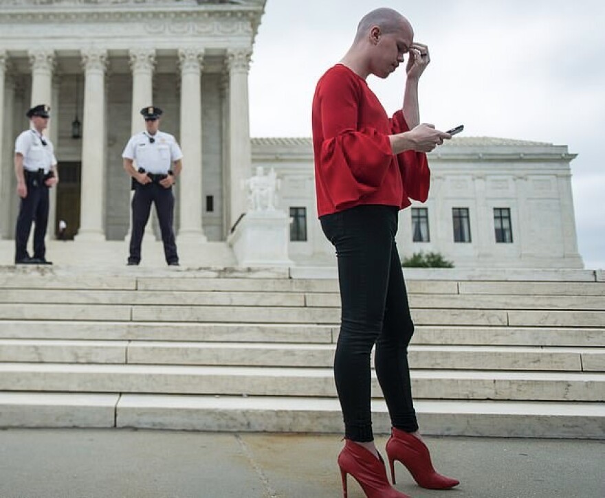 Τζο Μπάιντεν: Το πρώτο «non binary» άτομο και drag queen στην κυβέρνησή του