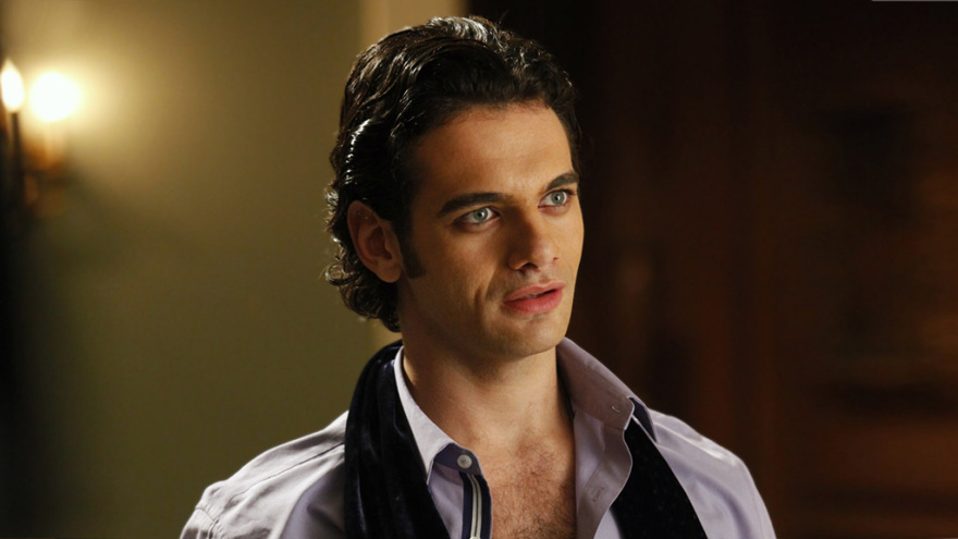 Τέο Αλεξάντερ: «Με τον ρόλο μου βοήθησα στο νομοσχέδιο για τον γάμο των ομοφυλοφίλων στην Καλιφόρνια»