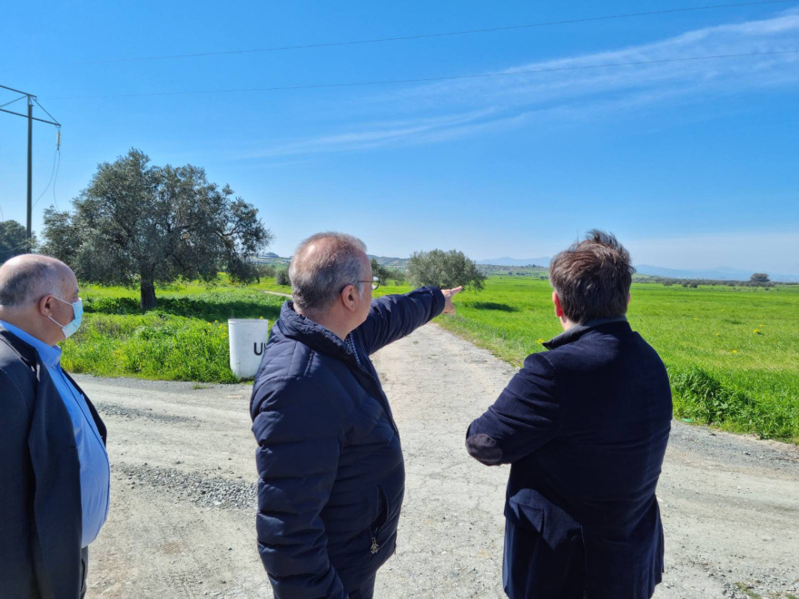 Σχοινάς - Ουκρανική κρίση: «Οι υπεύθυνοι θέλουν να σταθούν εμπόδιο στην ένωση του δυτικού κόσμου»