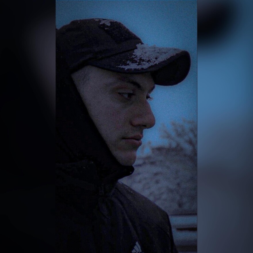 Συγκλονίζει ο πατέρας του 22χρονου φοιτητή που καταπλακώθηκε από τοίχο: «Όταν ηρεμήσω, θα τα κυνηγήσω όλα»