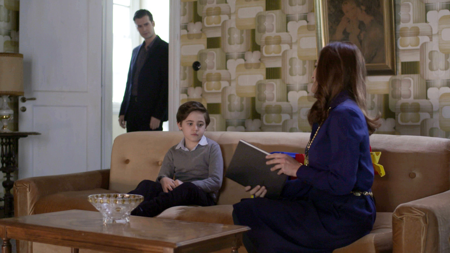 Άγριες Μέλισσες: Το μυστικό της Ελένης κινδυνεύει να αποκαλυφθεί