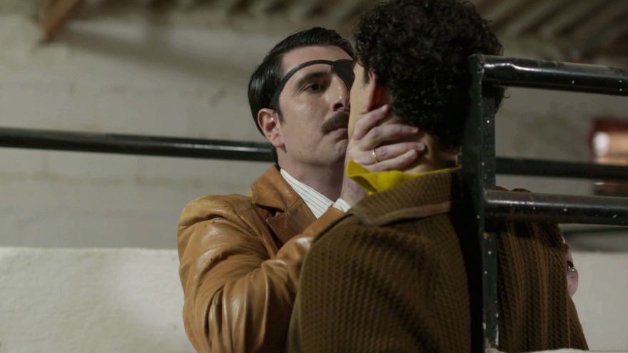 Άγριες Μέλισσες: Το μυστικό της Ελένης κινδυνεύει να αποκαλυφθεί