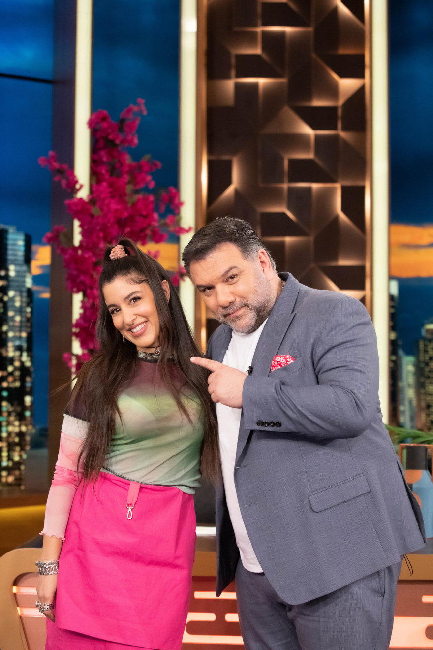 The 2Night Show: Ο Γρηγόρης Αρναούτογλου υποδέχεται τη Μαρίνα Σάττι