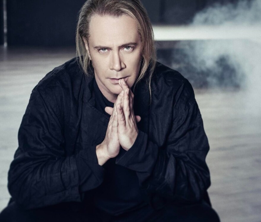 «Αυλή των θαυμάτων»: Ένα διεθνών προδιαγραφών μιούζικαλ στο Μέγαρο Μουσικής Αθηνών