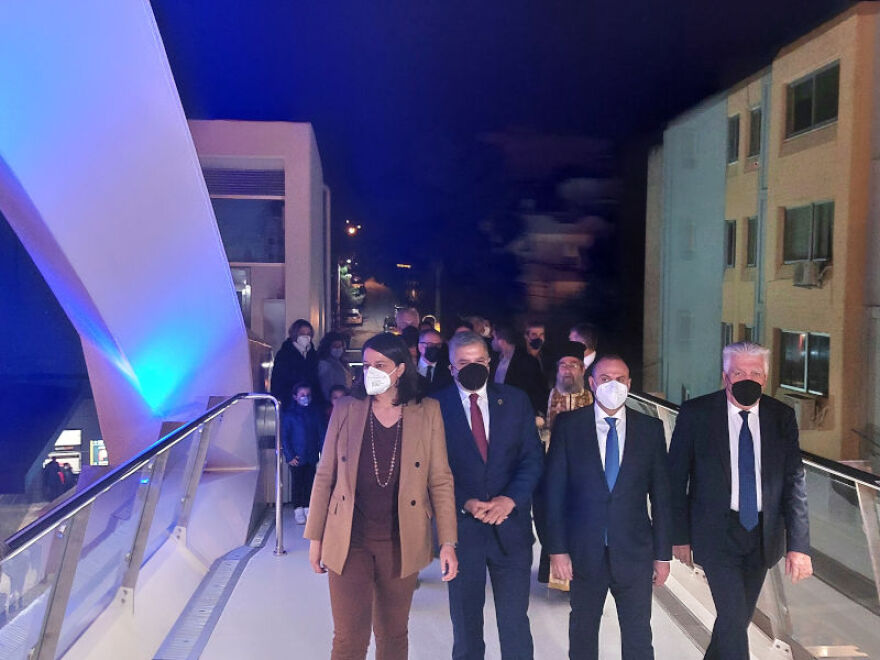 Λεωφόρος Μεσογείων: Η νέα πεζογέφυρα παραδόθηκε στους πολίτες (φωτογραφίες)