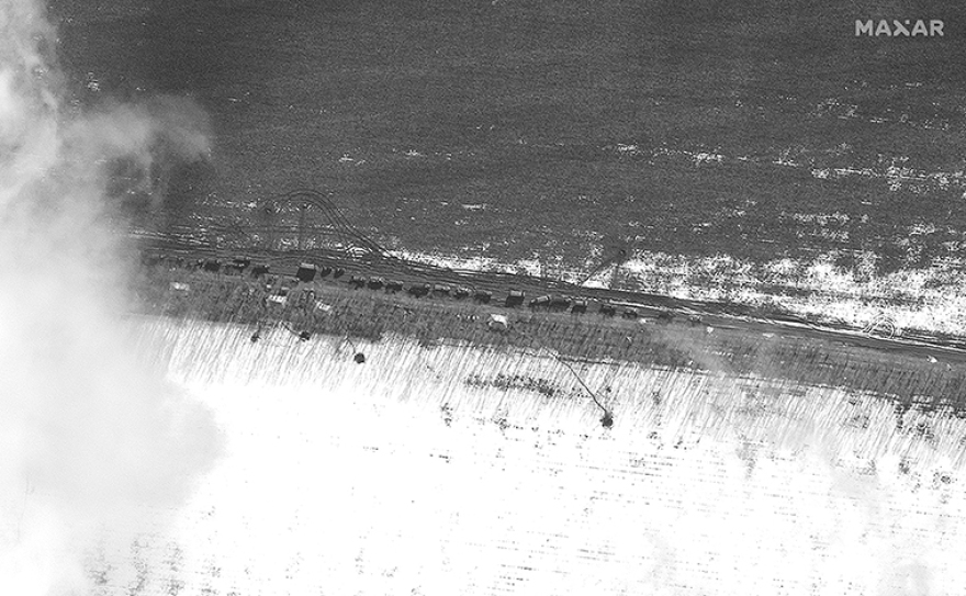 Κρίση στην Ουκρανία: Οι ρωσικές δυνάμεις στα 15 χλμ από τα σύνορα - Δείτε δορυφορικές εικόνες