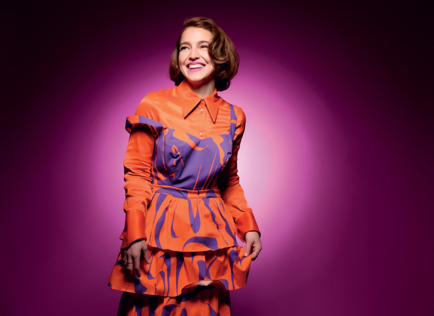 Ελενα Μεγγρέλη: Ένα φωτεινό κορίτσι στη «Σκοτεινή Θάλασσα»