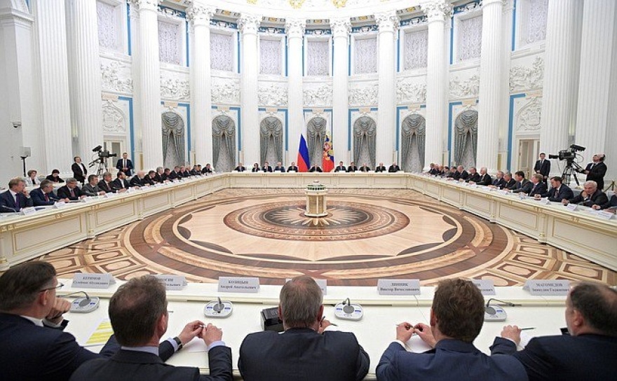 Εισβολή στην Ουκρανία - Διαβεβαιώσεις Πούτιν στους Ρώσους ολιγάρχες: Στηρίξτε την οικονομία, θα σας εξασφαλίσω ευνοϊκούς όρους