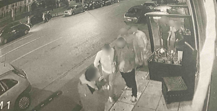 Θεσσαλονίκη: Ξυλοκόπησε μέχρι λιποθυμίας άτομο με αυτισμό γιατί άργησε να βγει από τουαλέτα κέντρου διασκέδασης