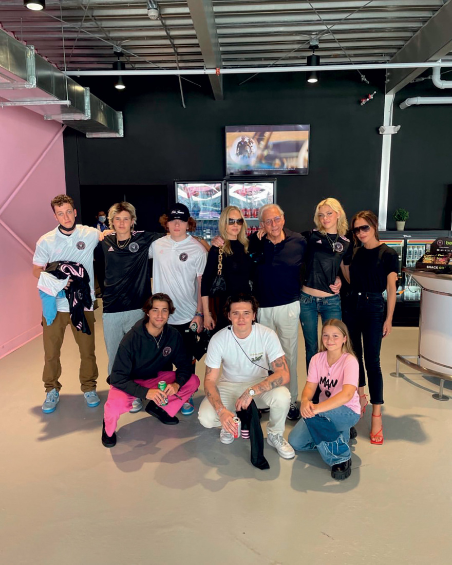 Μπρούκλιν Μπέκαμ - Νίκολα Πελτς:  Οι μελλόνυμφοι του Παλμ Μπιτς