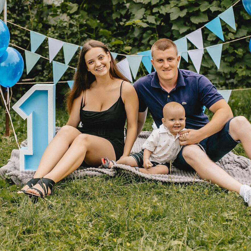 Πόλεμος στην Ουκρανία: Χιλιάδες πρόσφυγες στα σύνορα της Ουκρανίας - Συγκλονιστικές ανθρώπινες ιστορίες και εικόνες