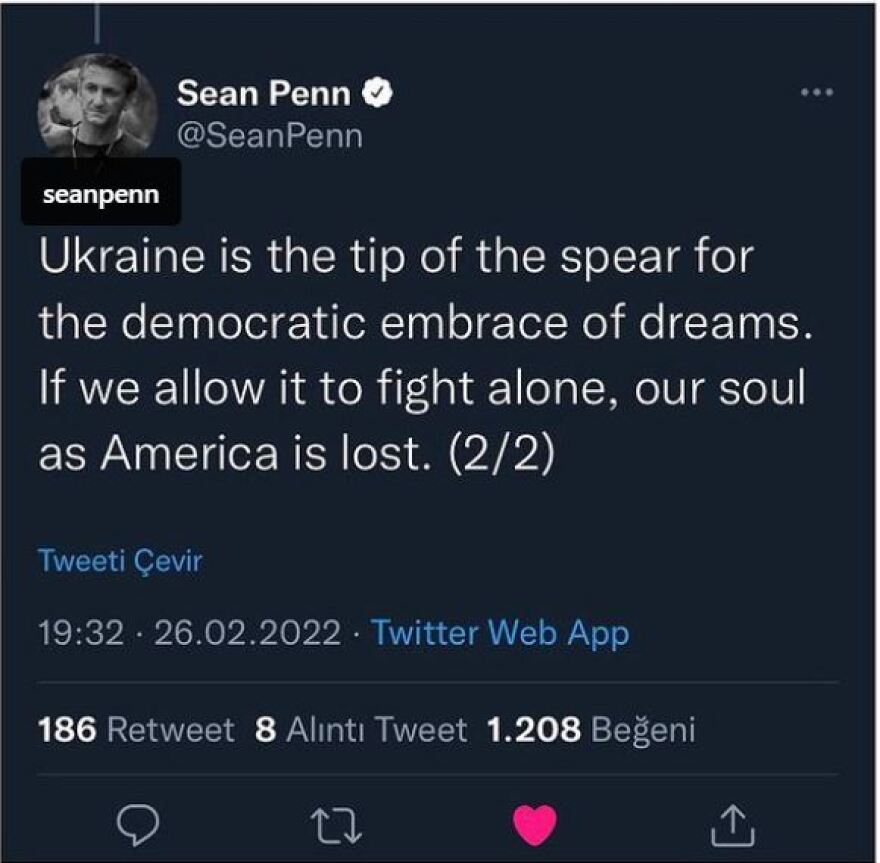 Εισβολή στην Ουκρανία: Ντυμένος με στρατιωτικά ο Σον Πεν 