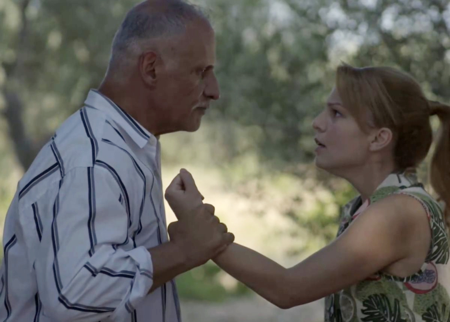 Δημήτρης Γεωργαλάς: «Ο πατέρας μου ήταν σαν τον Κώστα που υποδύομαι στον Σασμό» 