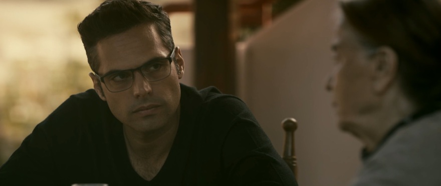 Σκοτεινή Θάλασσα: Η Όλγα διηγείται στον Ζήση την περιπέτειά της στη Ρωσία