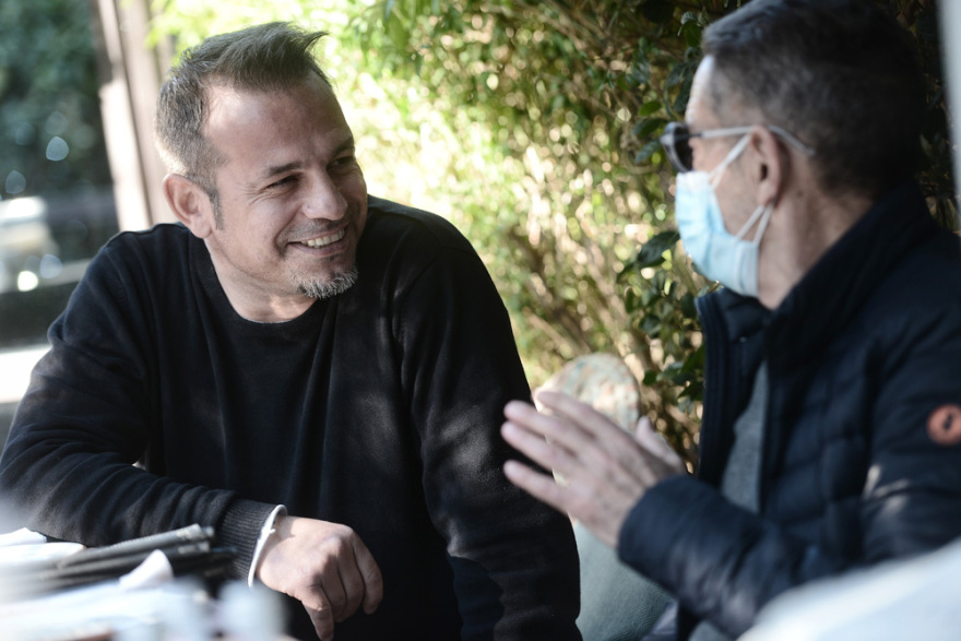 Ντέμης: Συνηθίζω σιγά-σιγά τη νέα μου ζωή- Τι λέει για το δείπνο με την Κατερίνα Παναγοπούλου