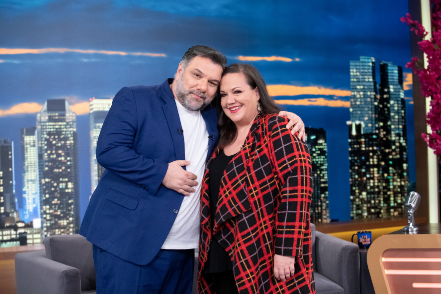 O Αντίνοος Αλμπάνης και η Αλεξία Μουστάκα έρχονται στο «The 2Night Show»