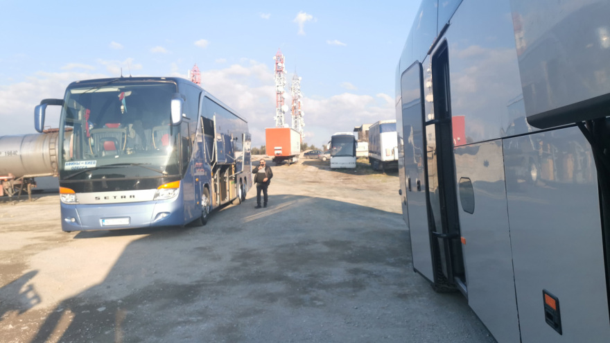 Πόλεμος στην Ουκρανία: Τρία λεωφορεία ξεκινούν από την Ελλάδα με προορισμό την Οδησσό για να παραλάβουν πολίτες