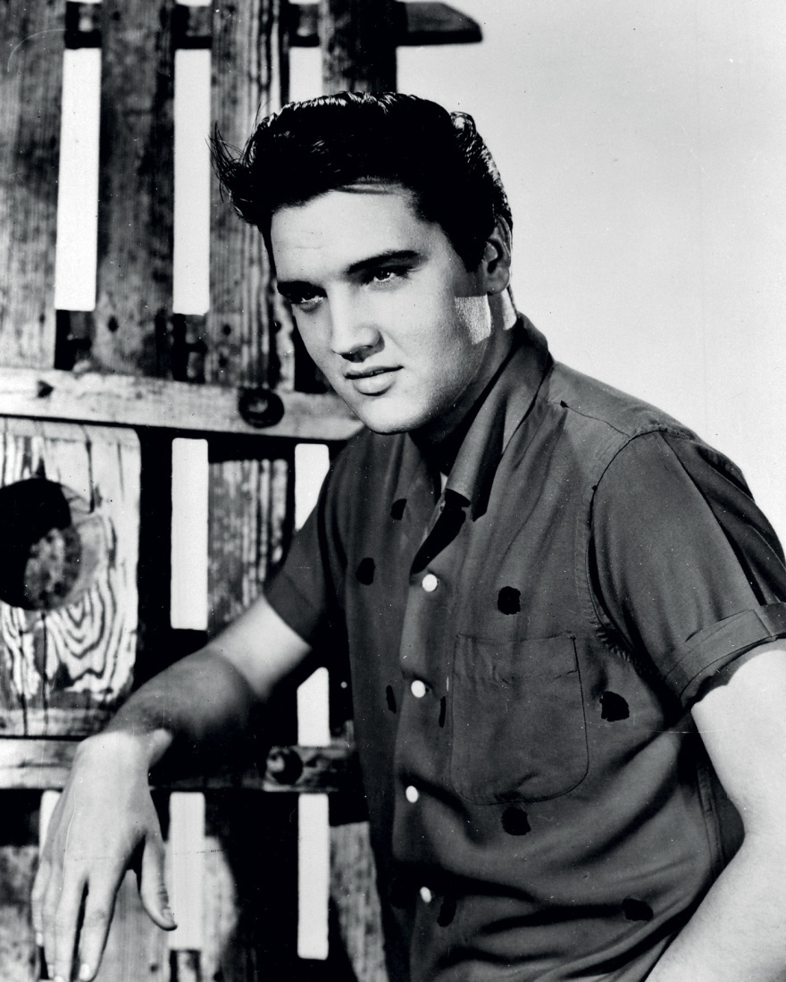 Σαν σήμερα πεθαίνει ο Έλβις Πρίσλεϊ