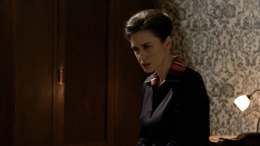 Άγριες Μέλισσες: Ο Λάμπρος και η Ελένη μοιράζονται την ευτυχία τους με το χωριό