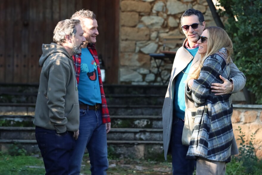 Τα «Νεοκλασικά» κέρδισαν το τηλεοπτικό κοινό - Ακολουθεί η κωμωδία «Ούτε γάτα ούτε ζημιά»