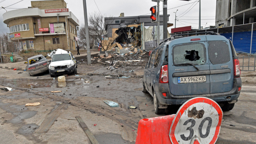 Πόλεμος στην Ουκρανία: Τέλος στην κατάπαυση του πυρός, άρχισαν πάλι τις επιθέσεις οι Ρώσοι - Αναφορές φρίκης από Μαριούπολη και Τσέρνιγιβ