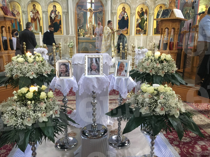 Θάνατος τριών παιδιών στην Πάτρα: Υπό αστυνομική επιτήρηση το μνημόσυνο - Ξεκινούν οι καταθέσεις γιατρών και νοσηλευτών