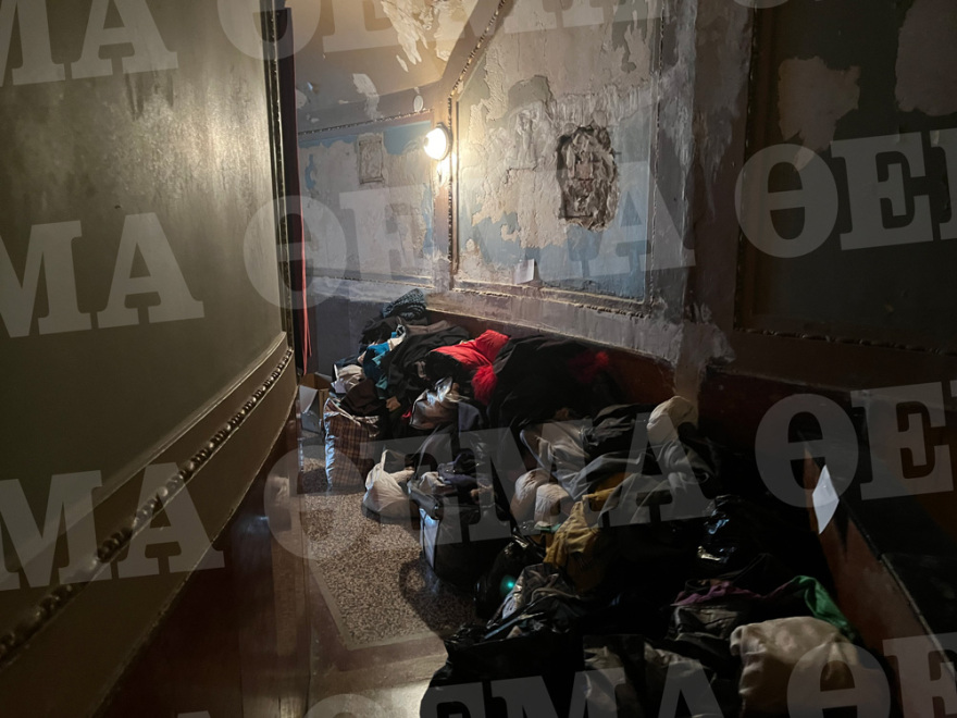 Πόλεμος στην Ουκρανία: Μετέτρεψαν σε «καταφύγιο» προσφύγων το πιο γνωστό θέατρο του Λβιβ