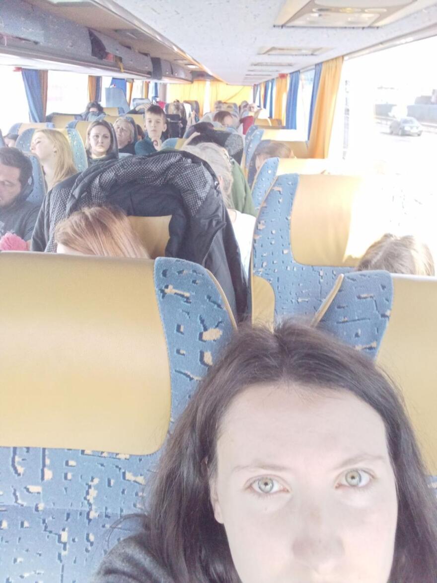 Πόλεμος στην Ουκρανία: Το protothema.gr μέσα σε πούλμαν με μητέρες και παιδιά από τα σύνορα της Ουκρανίας στην Ελλάδα 