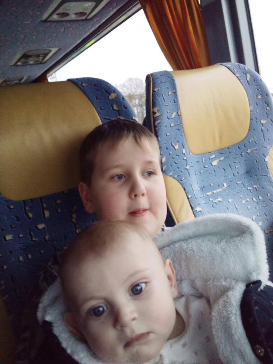 Πόλεμος στην Ουκρανία: Το protothema.gr μέσα σε πούλμαν με μητέρες και παιδιά από τα σύνορα της Ουκρανίας στην Ελλάδα 