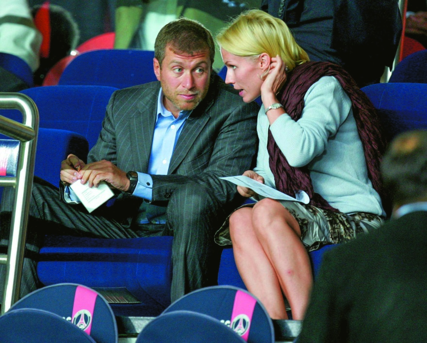 Παγκόσμιος οικονομικός πόλεμος: Στο κυνήγι του «κόκκινου ολιγάρχη»