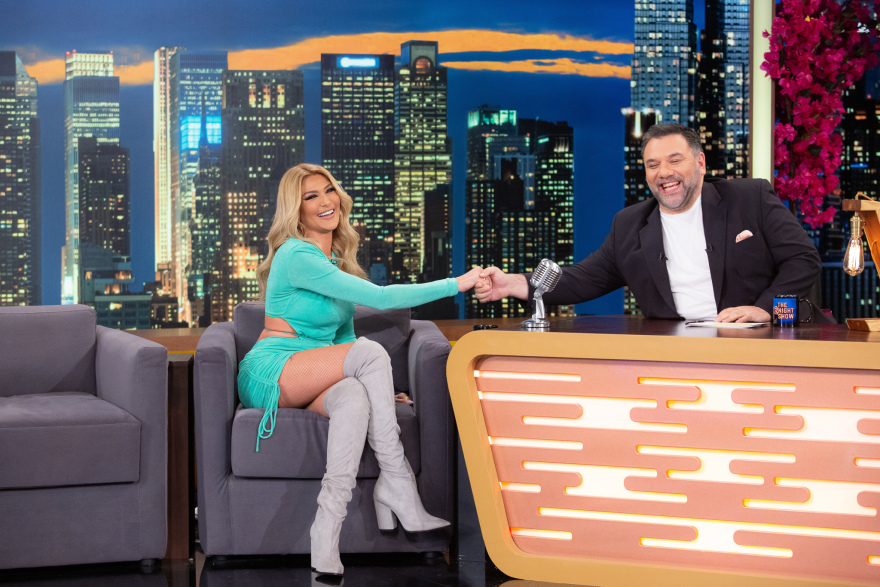 Το «The 2Night Show» υποδέχεται την Αγγελική Ηλιάδη και τον Αλέξανδρο Πονομάροβ
