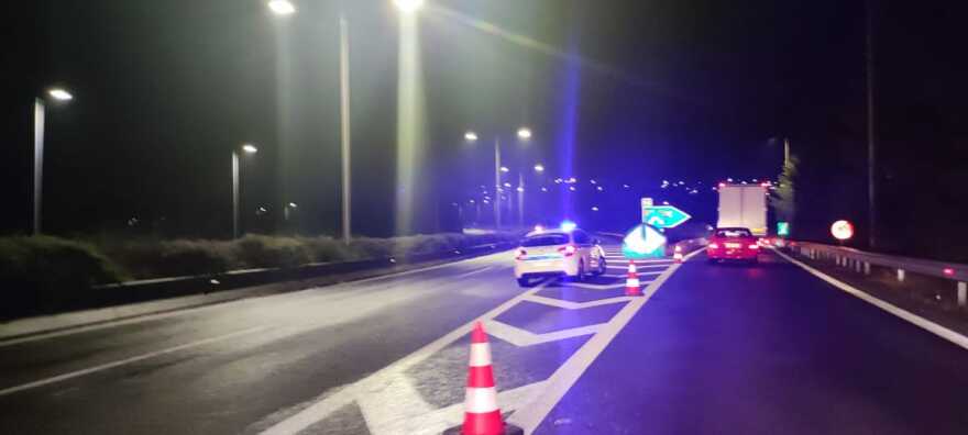 Τροχαίο ατύχημα έξω από τη Λαμία στο ρεύμα προς Αθήνα - Ουρές χιλιομέτρων μετά από εκτροπή νταλίκας