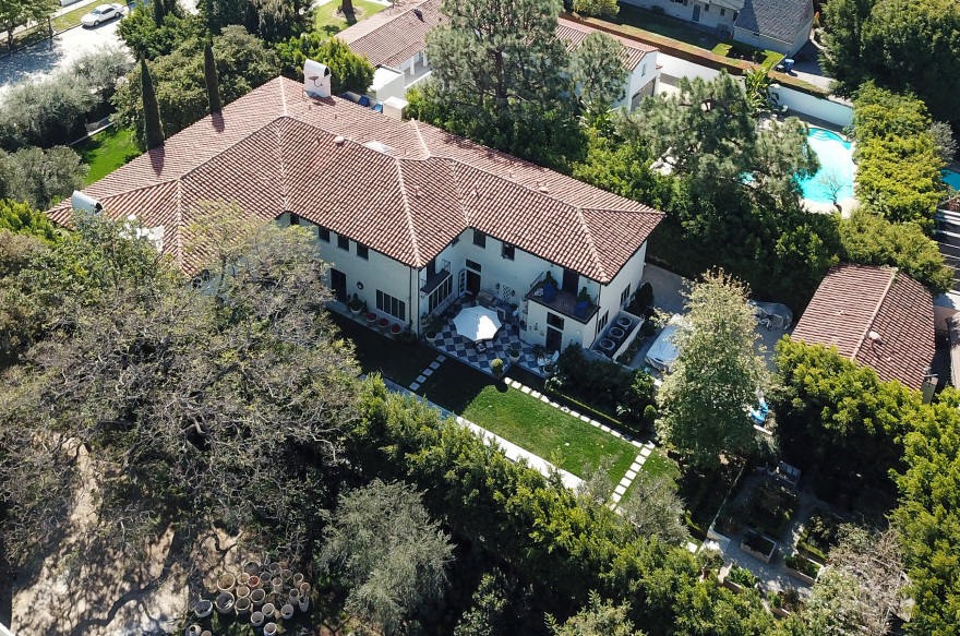 Ο Όζι και η Σάρον Όσμπορν εγκαταλείπουν το Λος Άντζελες λόγω... φόρων - Η βίλα των 22 εκατ. δολαρίων που αφήνουν πίσω