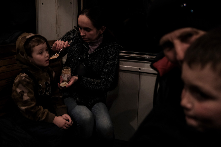 Πόλεμος στην Ουκρανία: Οι γυναίκες στην εμπόλεμη Ουκρανία δεν θρηνούν, αγωνίζονται - Δείτε φωτογραφίες