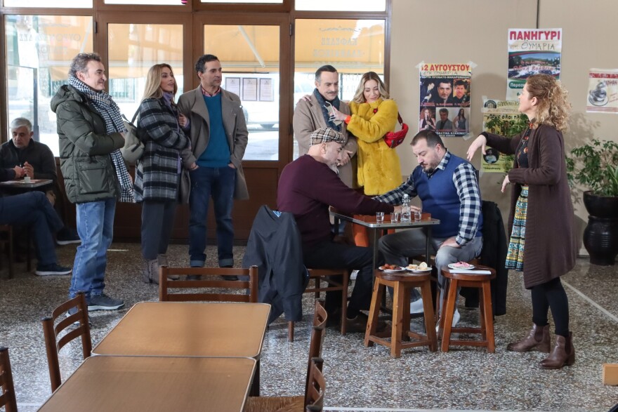 Γιώργος Χρανιώτης: Πρωταγωνιστεί στην κωμωδία «Ούτε γάτα, ούτε ζημιά»