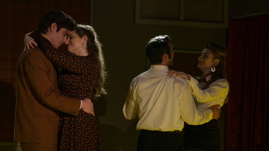 Άγριες Μέλισσες: Ο Ακύλας βρίσκεται μονίμως ένα βήμα μπροστά από τον Δούκα