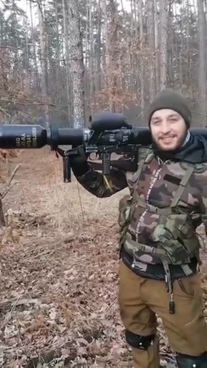 Οι Ουκρανοί πήραν στα χέρια τους τον «φονιά» των τανκ – Δείτε βίντεο