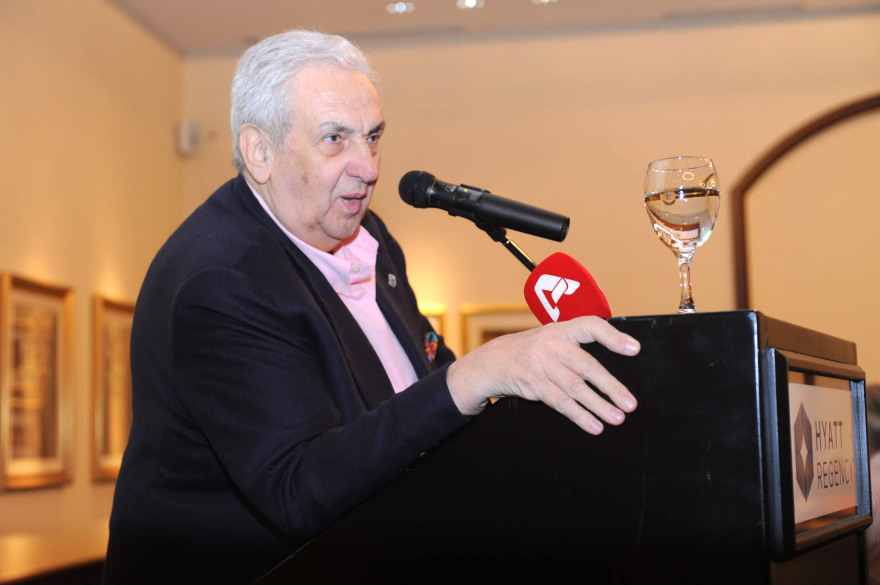 Δημήτρης Κοντομηνάς: Η μυθική διαδρομή του ανθρώπου που λάτρεψε τη ζωή