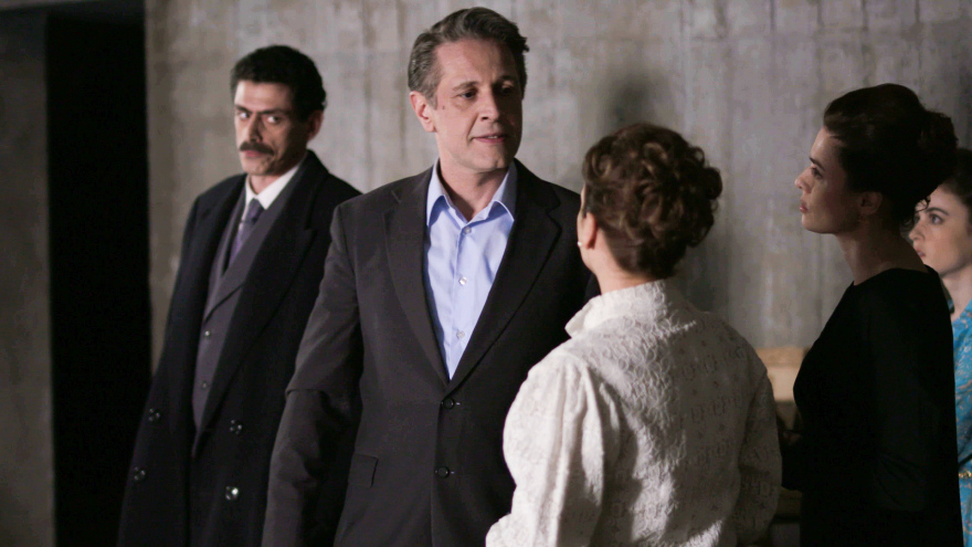 Άγριες Μέλισσες: Η Αιμιλία (επιτέλους) στέκεται στο πλευρό της Ζωής