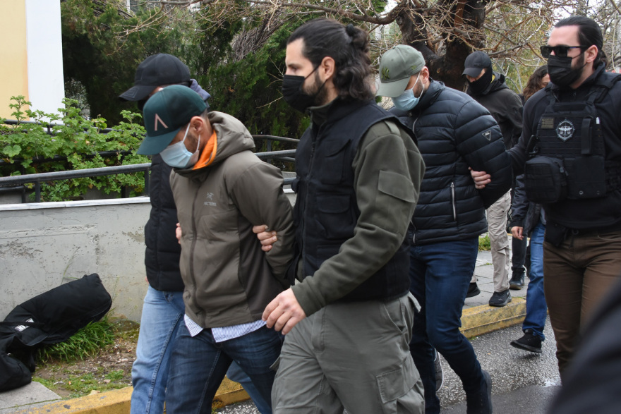 Ενώπιον ανακριτή οι τρεις απαγωγείς του Γιώργου Κυπαρίσση
