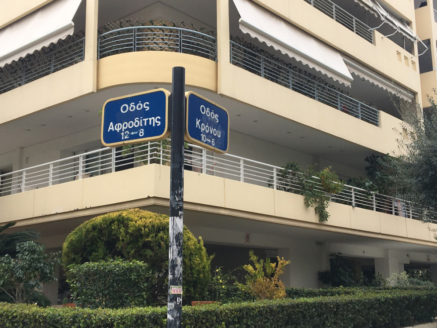 Ενέδρα με καλάσνικοφ στον επιχειρηματία Μιχάλη Τζουγκαράκη: Οκτώ σφαίρες δέχθηκε ο 63χρονος 