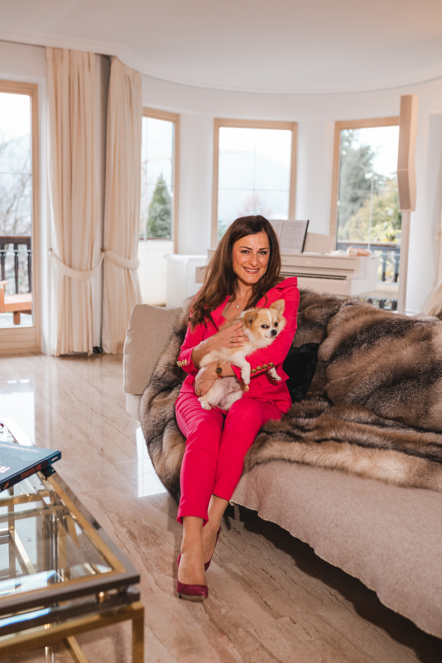 Μαριάννα Μασάδη: Η Ελληνίδα τραγουδίστρια που κατακτά τη Γερμανία