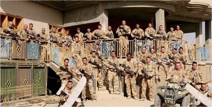 Εισβολή στην Ουκρανία: Βρετανός βετεράνος πολεμά στο πλευρό των Ουκρανών - «Έτσι στήνουμε ενέδρες στους Ρώσους τις νύχτες» 