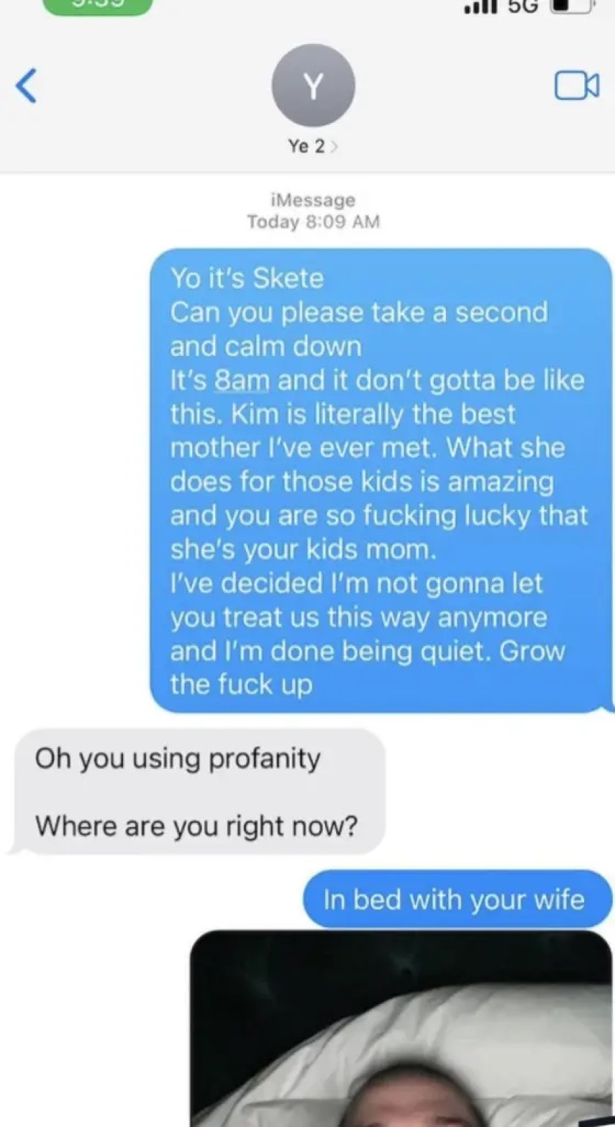 Ο Πιτ Ντέιβιντσον περνά στην αντεπίθεση: «Κάνιε, είμαι στο κρεβάτι με τη γυναίκα σου»