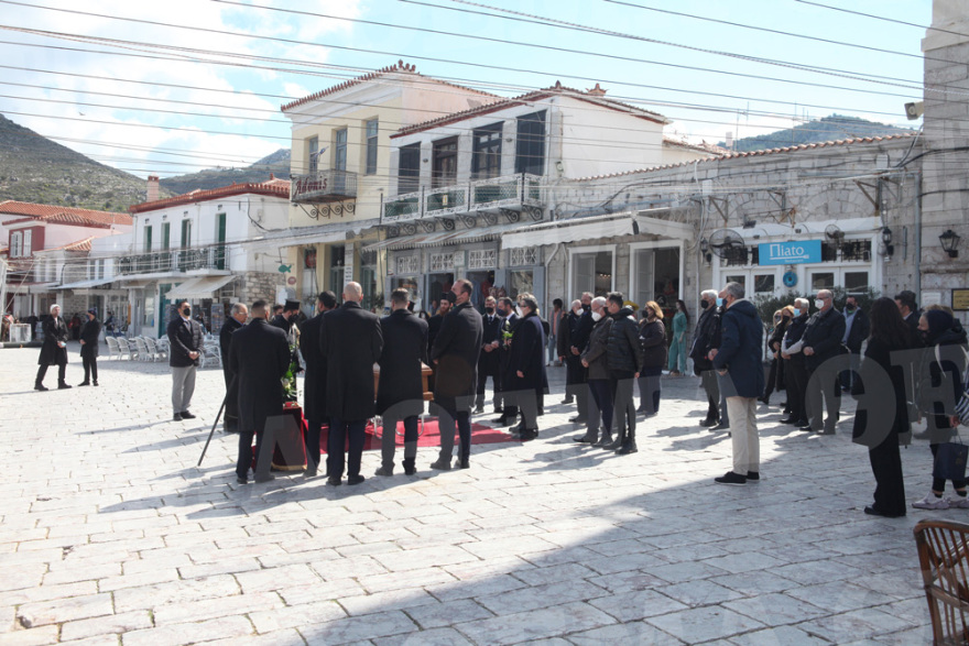 Δημήτρης Κοντομηνάς: Στις εννέα το πρωί το «τελευταίο αντίο»