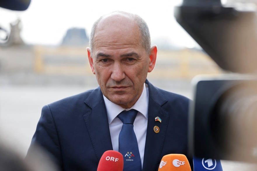 Η αινιγματική ανάρτηση του πρωθυπουργού της Σλοβενίας για το εάν έφτασαν στο Κίεβο για τη συνάντηση με τον Ζελένσκι