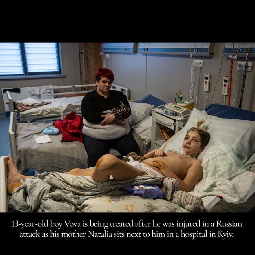 Η Αντζελίνα Τζολί στο πλευρό των Ουκρανών προσφύγων