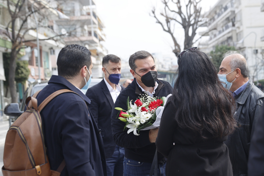 Τσίπρας: Ψευτοεπιδοτήσεις Μητσοτάκη για να παραμείνει άθικτη η αισχροκέρδεια